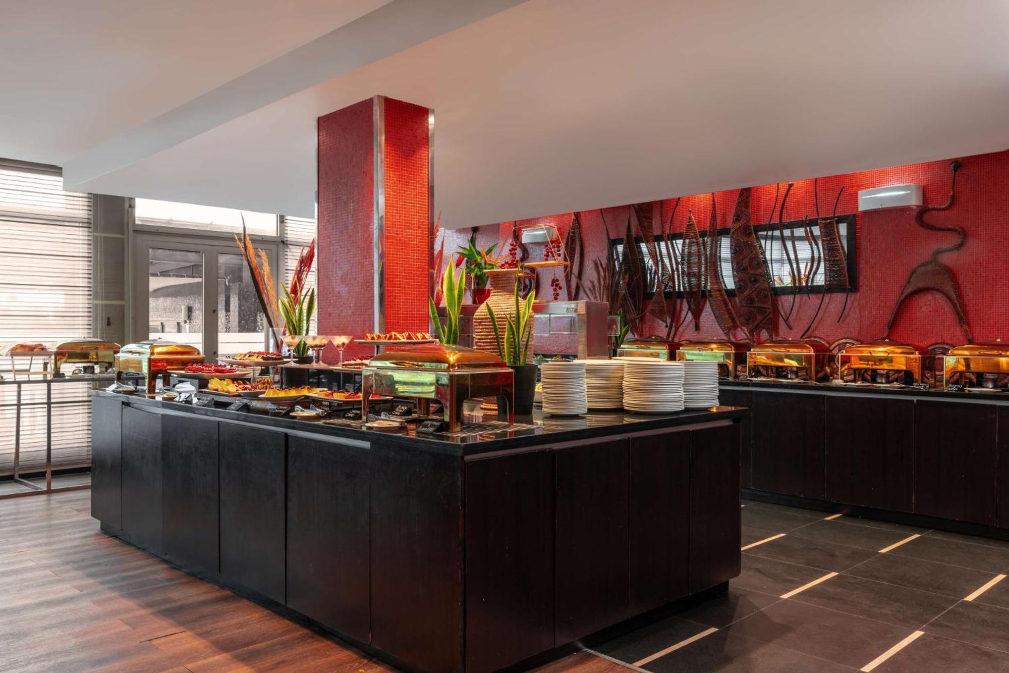 Radisson Blu Anchorage Hotel Лагос Екстериор снимка