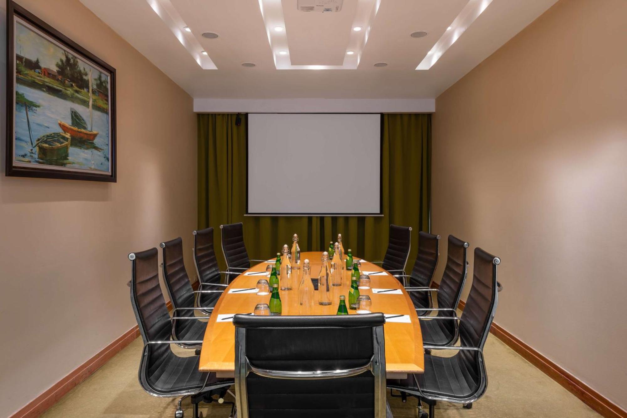 Radisson Blu Anchorage Hotel Лагос Екстериор снимка