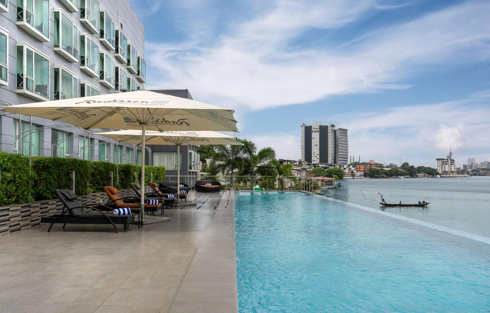 Radisson Blu Anchorage Hotel Лагос Екстериор снимка